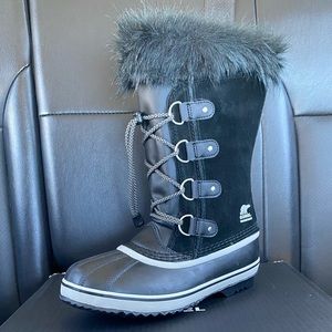 Sorel Joan of Arctic Boots